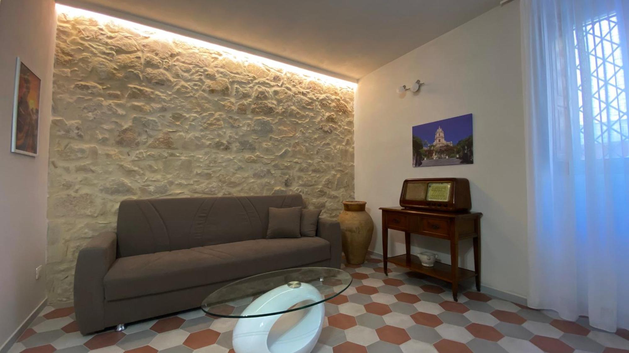 Elorino Chic&Relax Apartment Rosolini Exterior photo