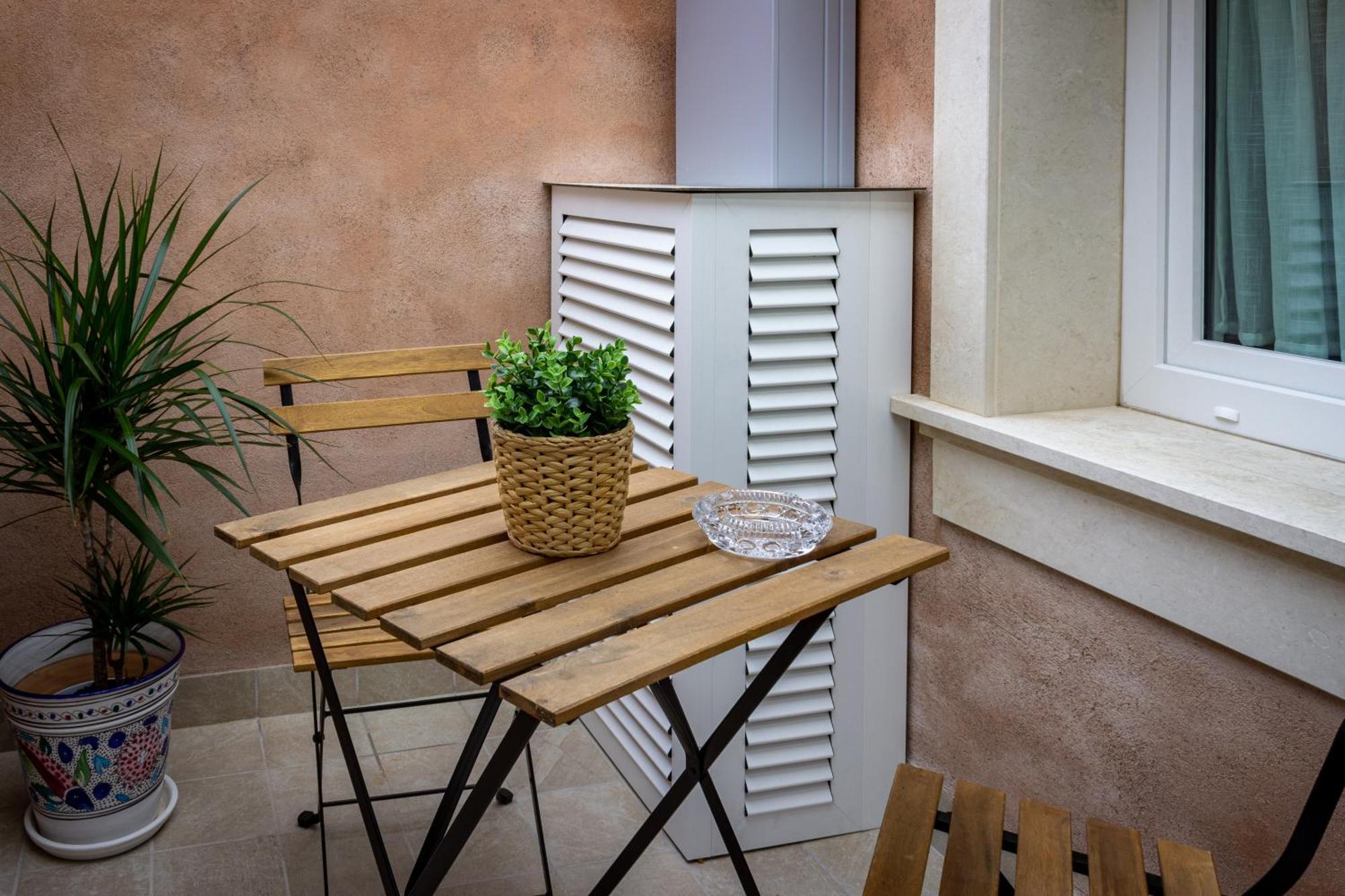 Elorino Chic&Relax Apartment Rosolini Exterior photo